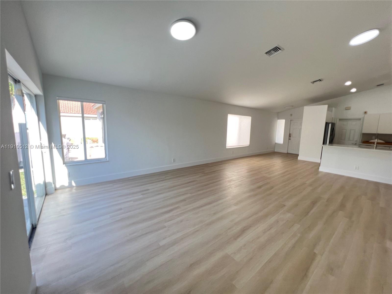 SECTOR 2-PARCELS 21A 25 2 - Residential Lease