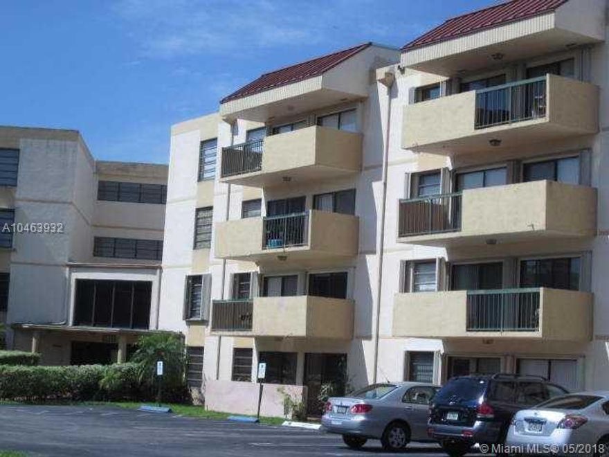 Well Maintained 2 bedrooms, 2 bathrooms condo on the 4th floor the the desirable community of "Miller Gardens". Unit features laminate wood floors thru-out, spacious master bedroom with walk-in closet & nice balcony overlooking the green areas. Gated Community with clubhouse, pool, tennis & more! Excellent location, close to schools, restaurants, shopping centers & major highways! Easy to Show!, NO PETS AS PER ASSOCIATION! Show & Rent!!