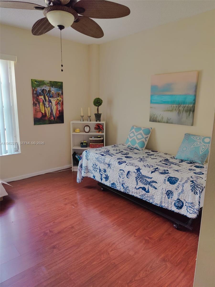 MANORS OF INVERRARY I-9 - Residential