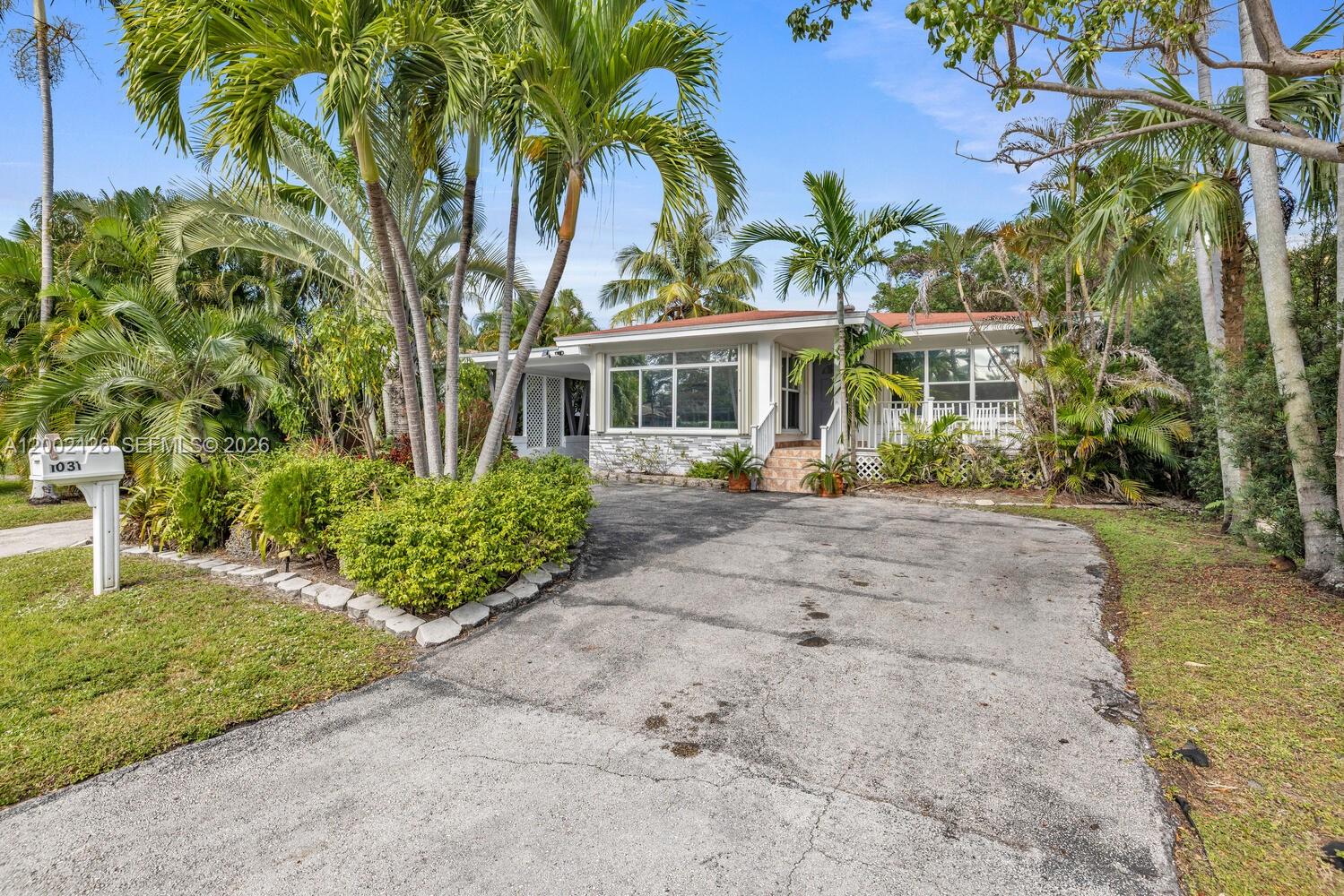 HAYNSWORTH VILLAGE - Residential Lease