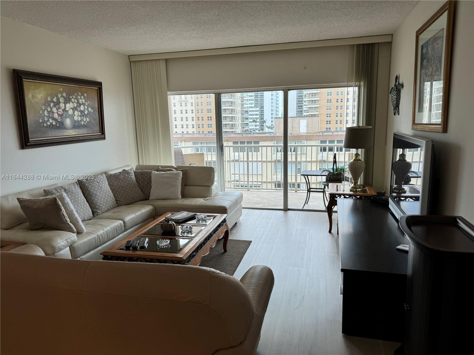 HEMISPHERES CONDO - Residential Lease