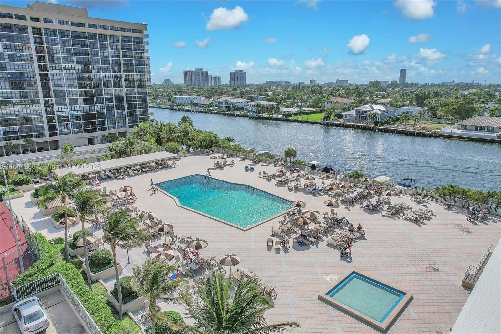 HEMISPHERES CONDO - Residential Lease