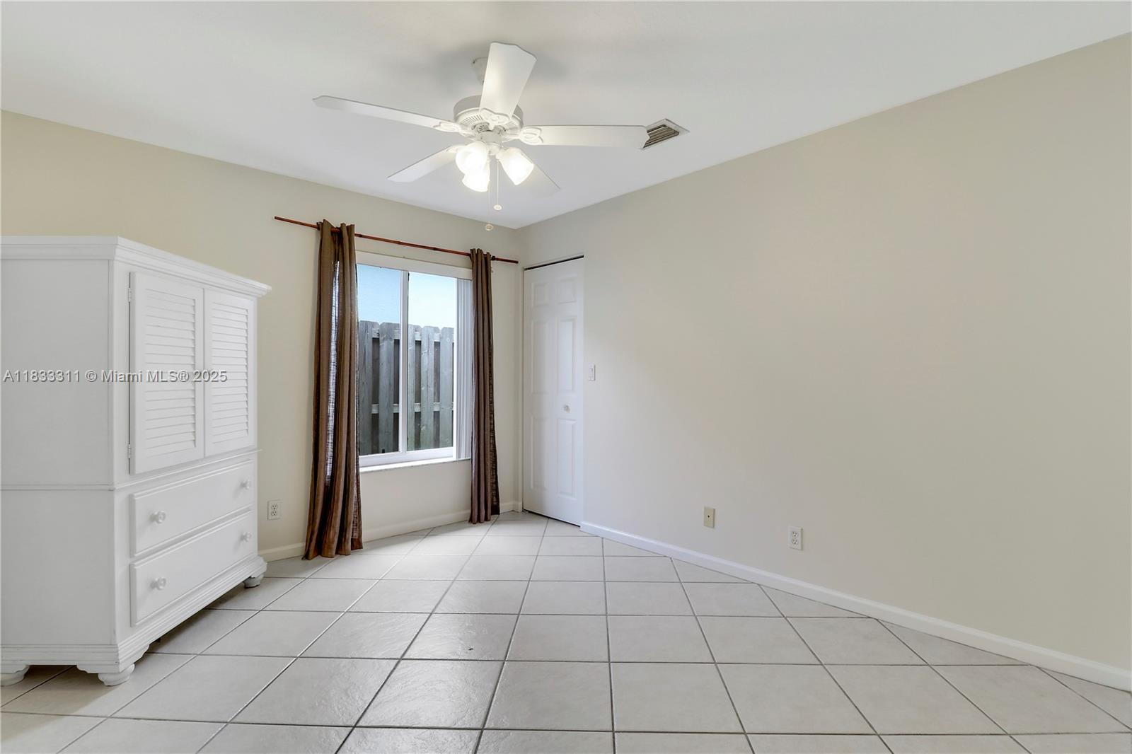 SPRINGTREE - Residential