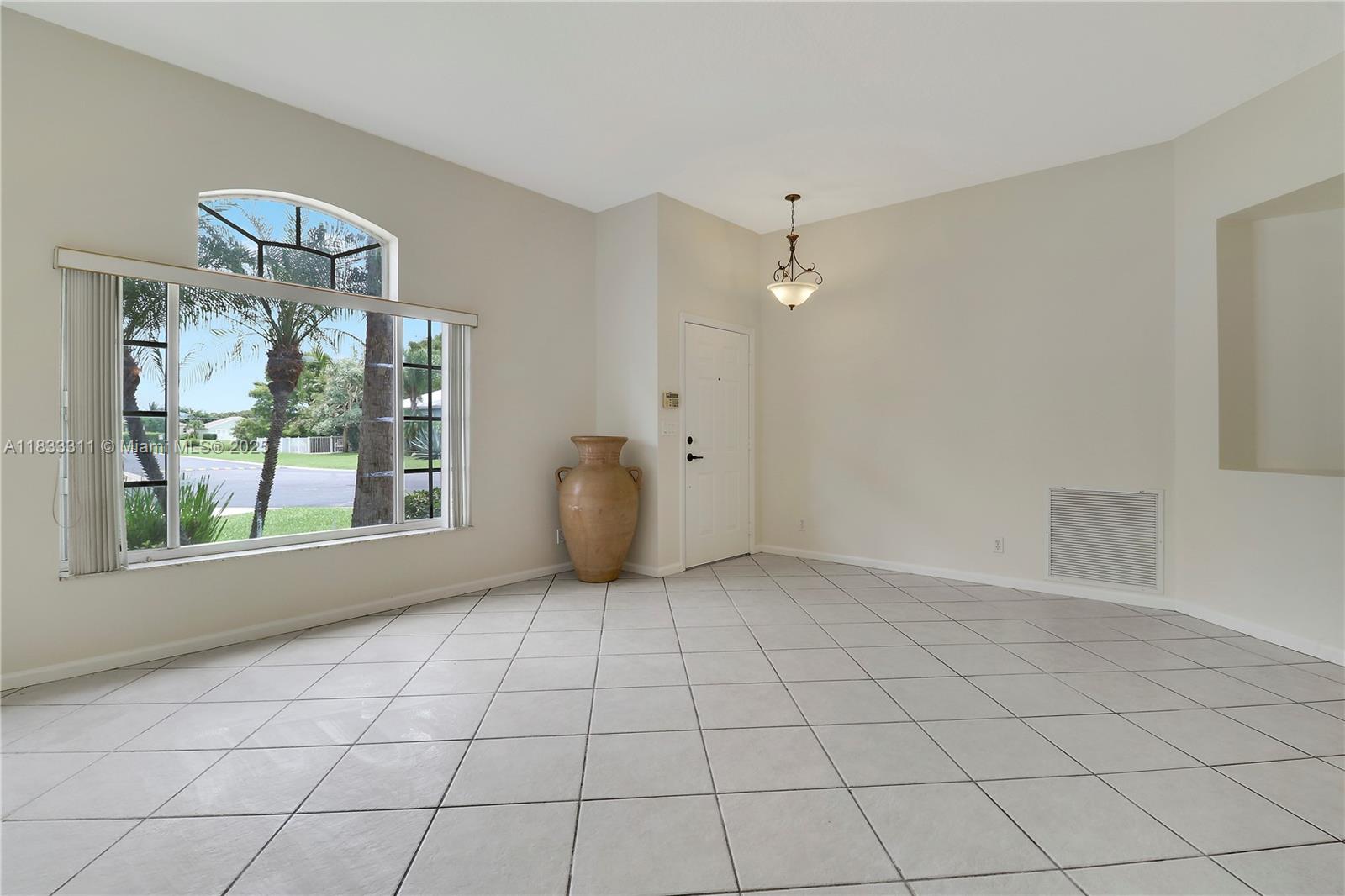 4735 SE Winter Haven Ct, Stuart, FL, 34997/$510,000 3 4735 SE Winter Haven Ct