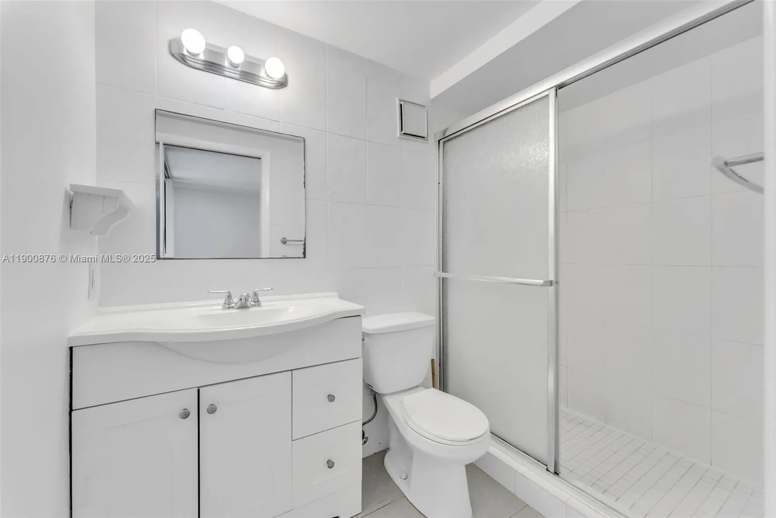 Miami, Florida 33183, United States, 2 Bedrooms Bedrooms, ,2 BathroomsBathrooms,Residential,Active,231891