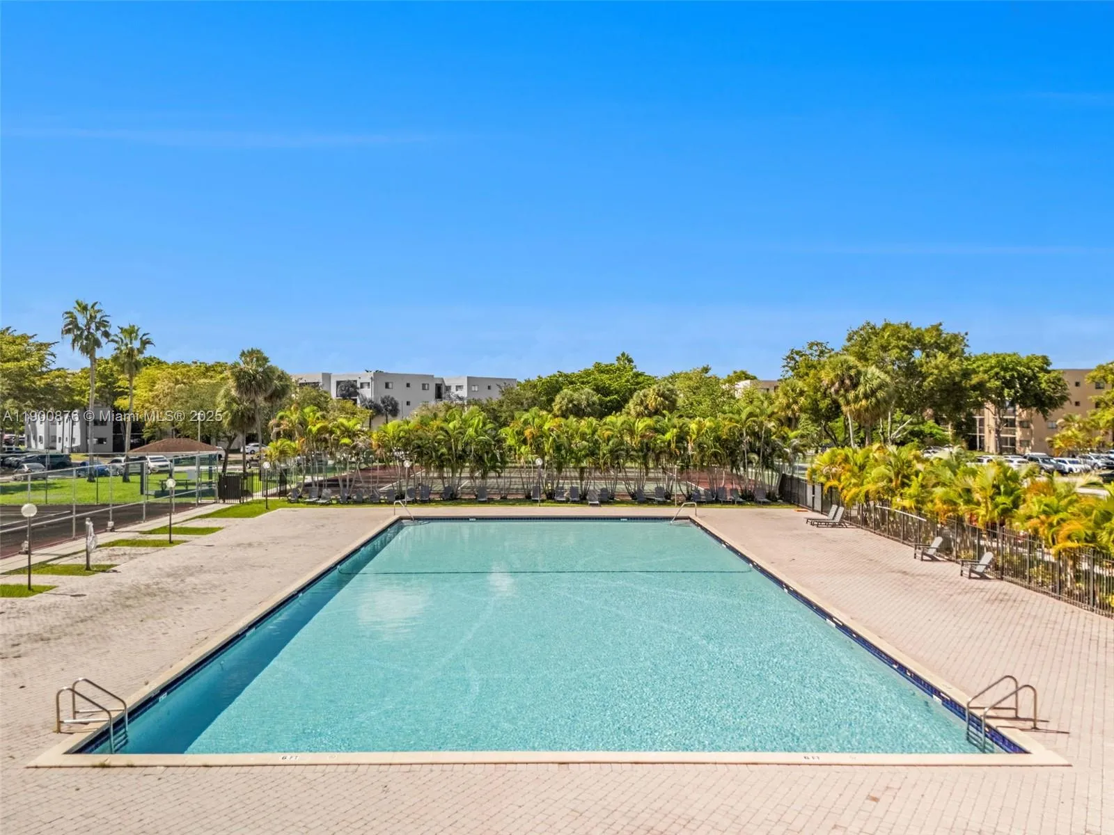 Miami, Florida 33183, United States, 2 Bedrooms Bedrooms, ,2 BathroomsBathrooms,Residential,Active,231891