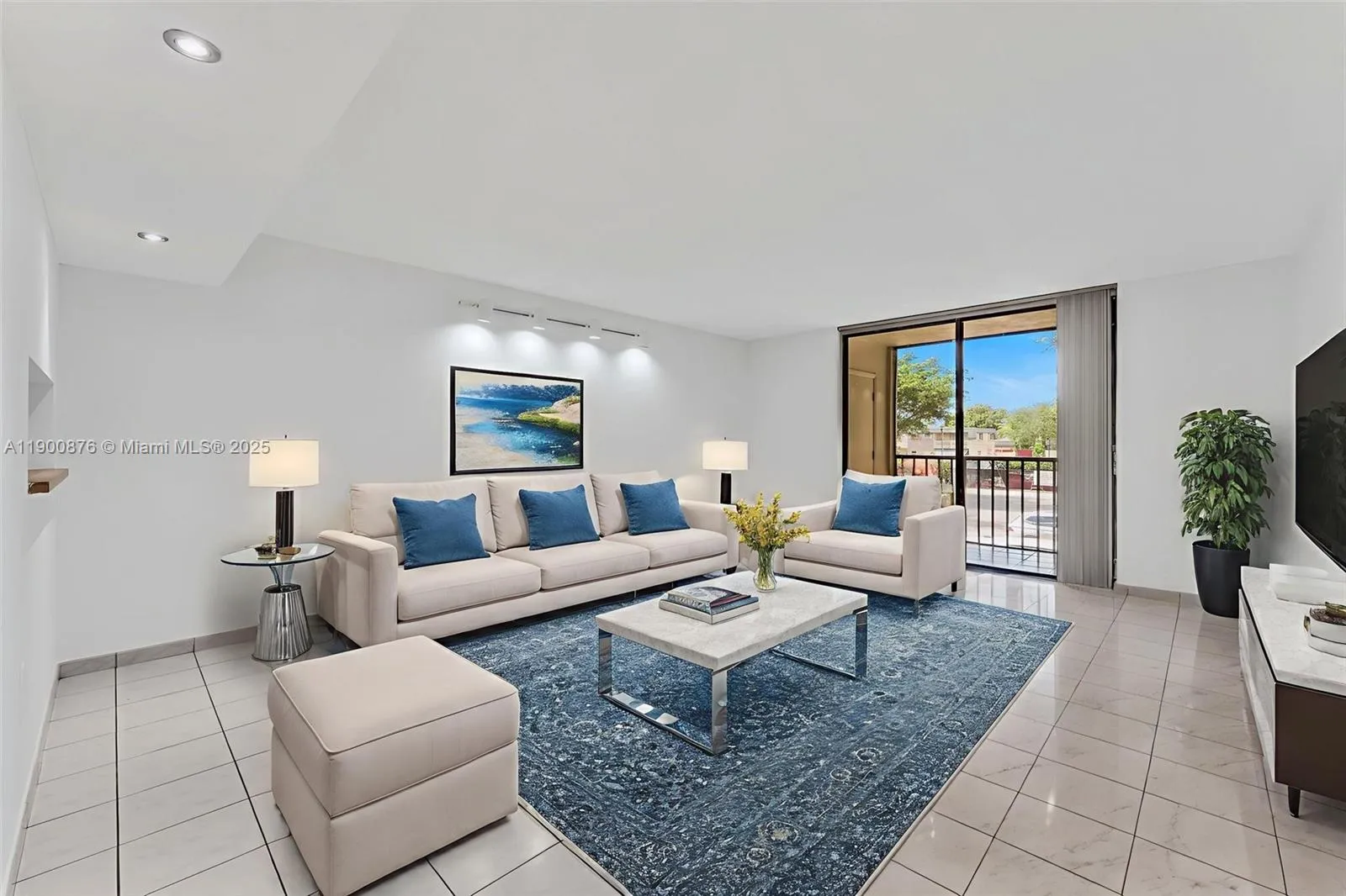 Miami, Florida 33183, United States, 2 Bedrooms Bedrooms, ,2 BathroomsBathrooms,Residential,Active,231891