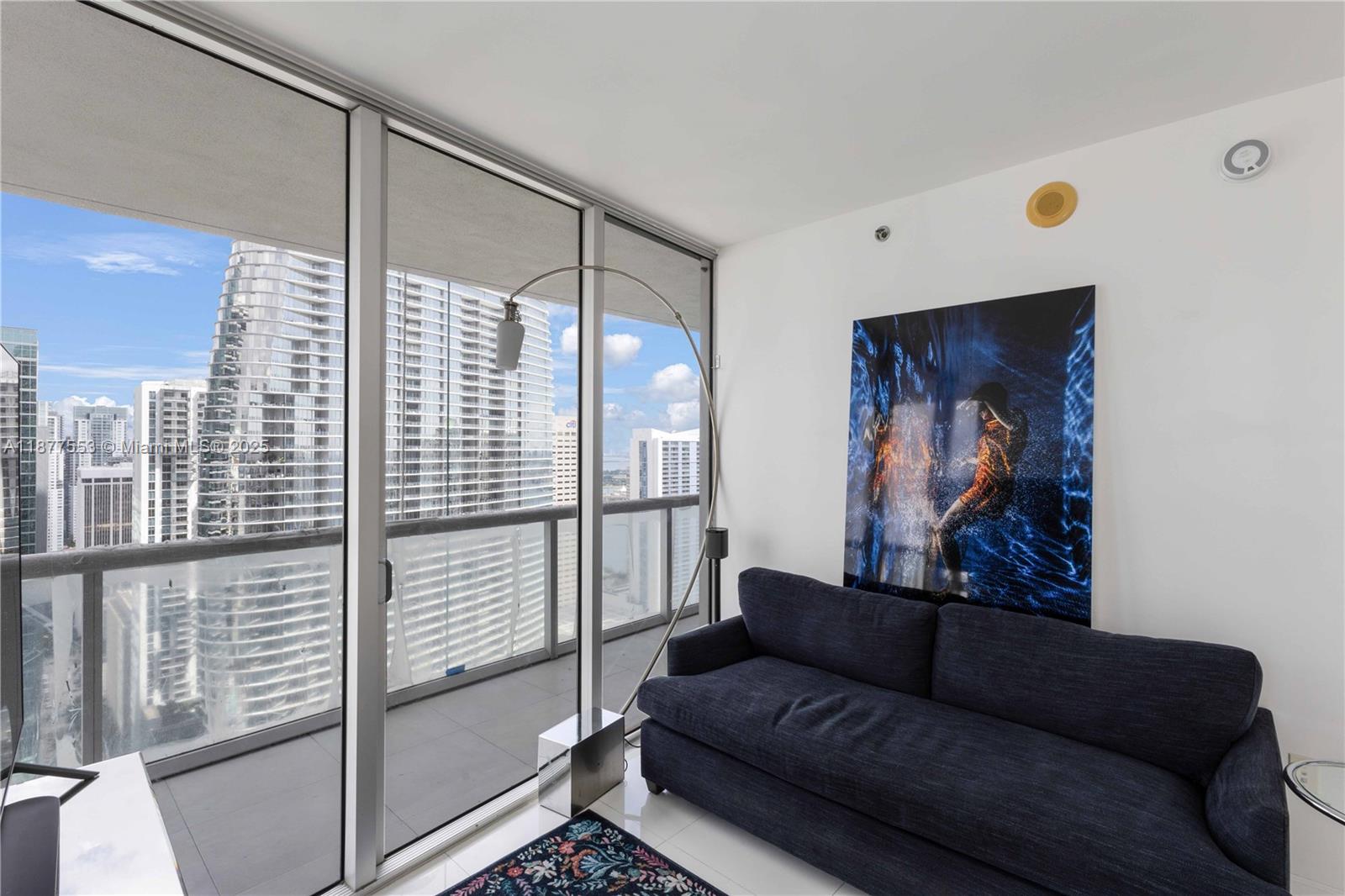ICONBRICKELL CONDO NO 1 - Residential Lease
