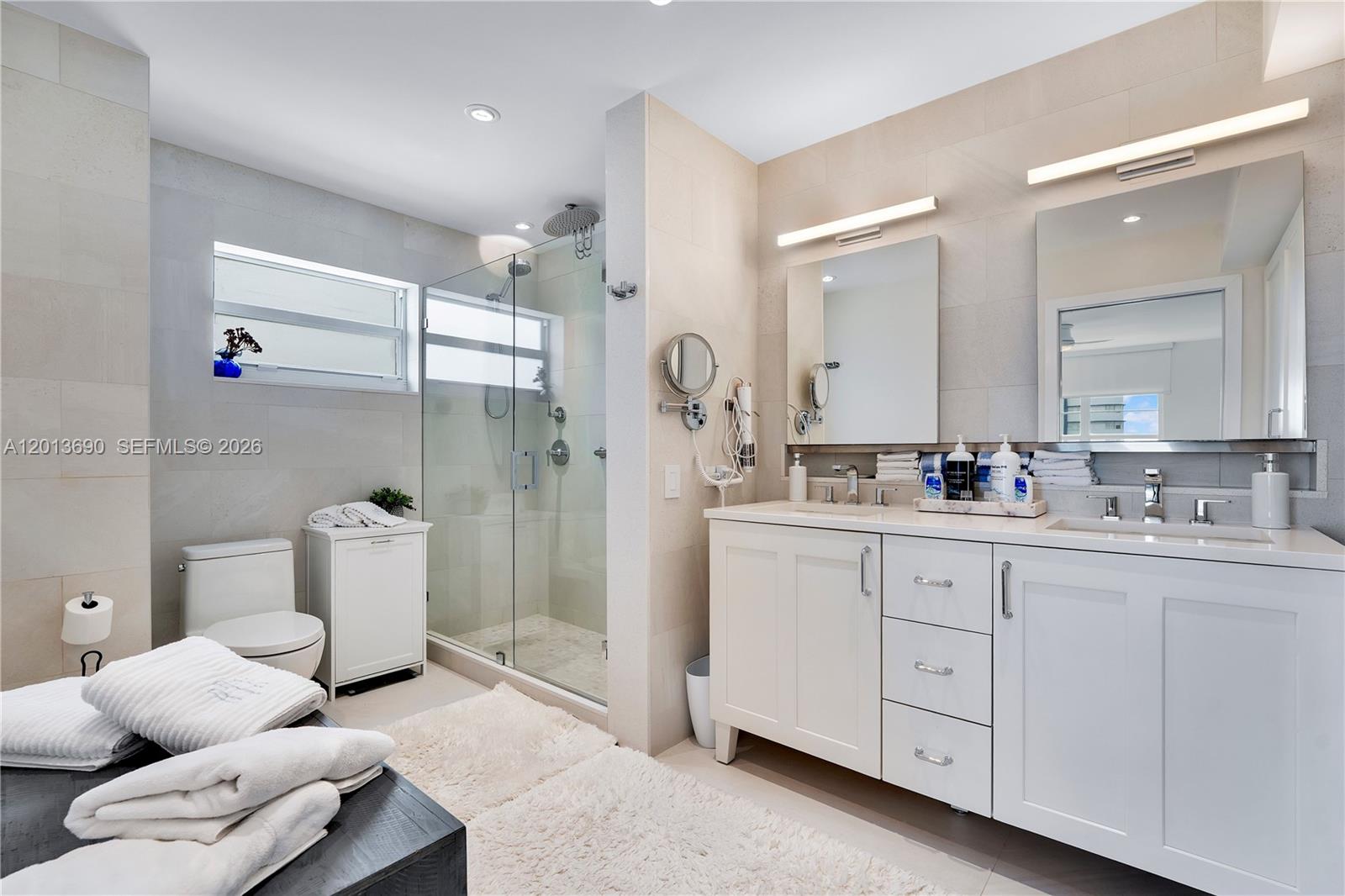OCEAN LAKEVIEW CONDO - Residential
