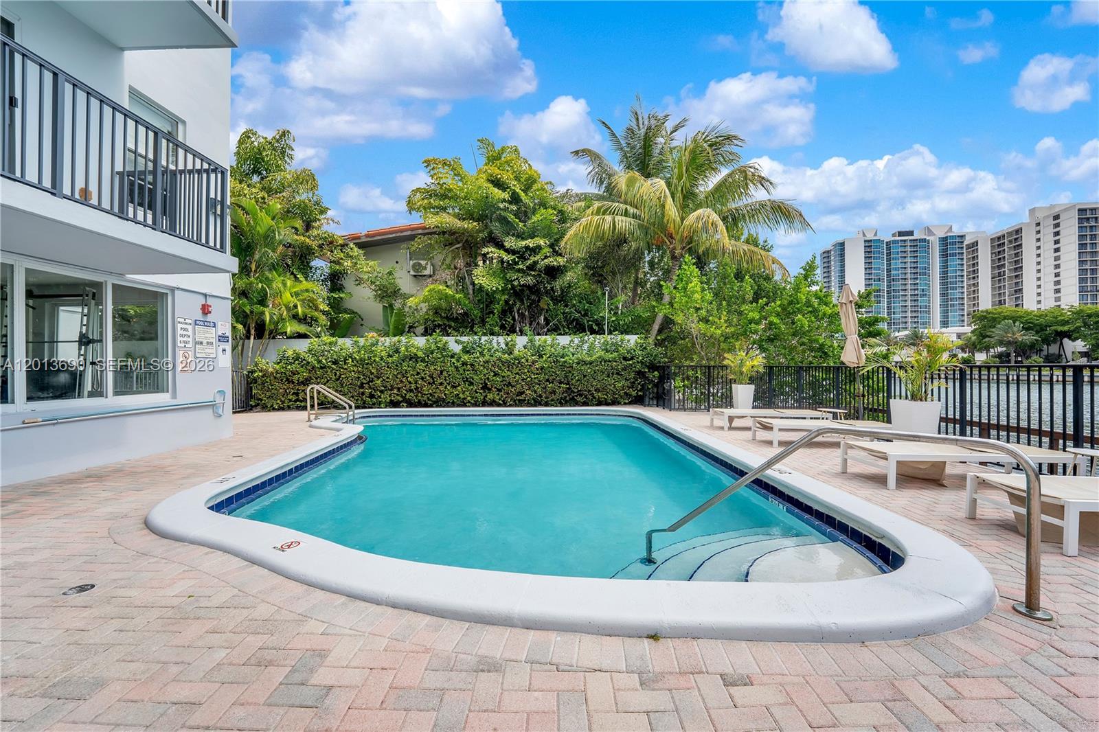 OCEAN LAKEVIEW CONDO - Residential
