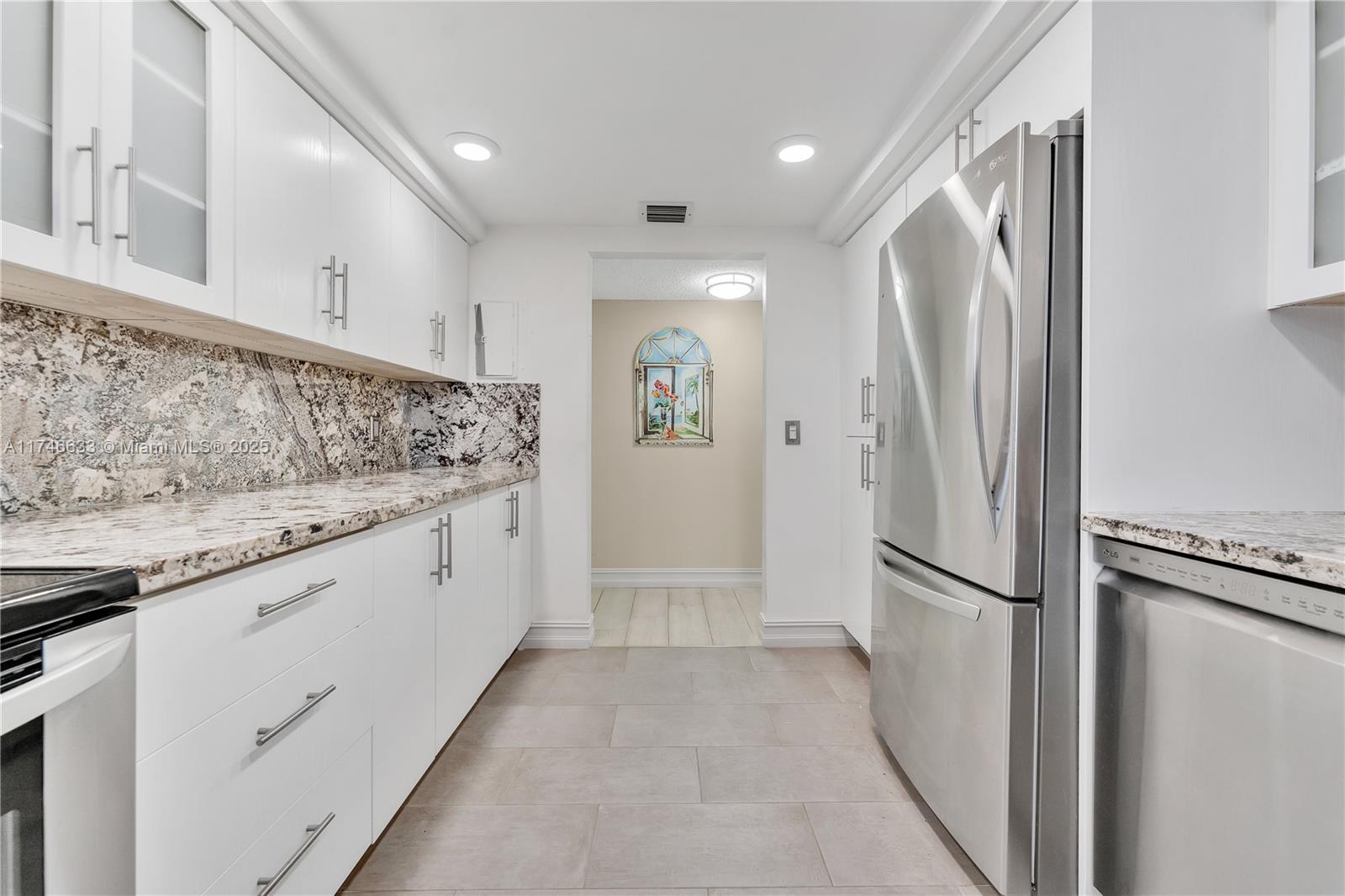 TOWERS OF OCEANVIEW EAST - Residential