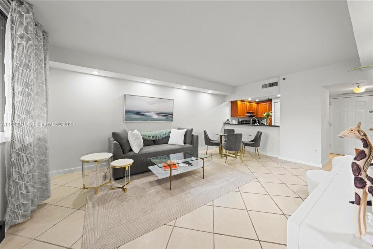 BRICKELL KEY II CONDO - Residential