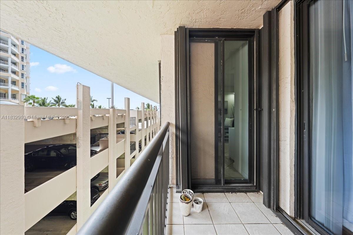 BRICKELL KEY II CONDO - Residential