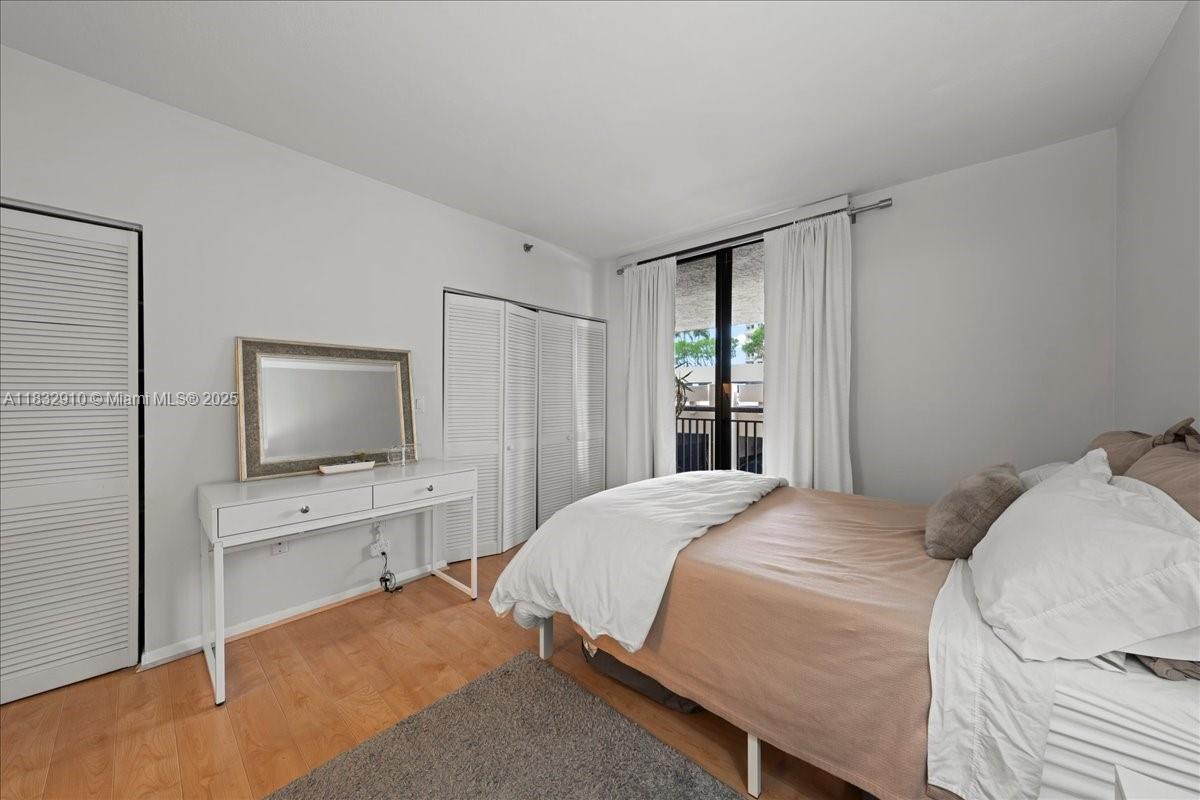 BRICKELL KEY II CONDO - Residential