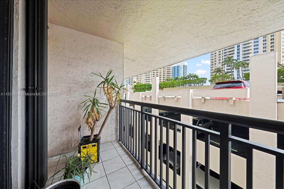 BRICKELL KEY II CONDO - Residential
