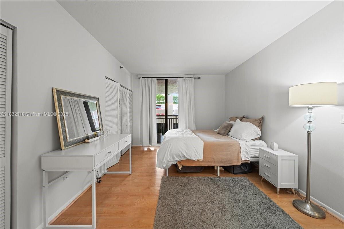 BRICKELL KEY II CONDO - Residential