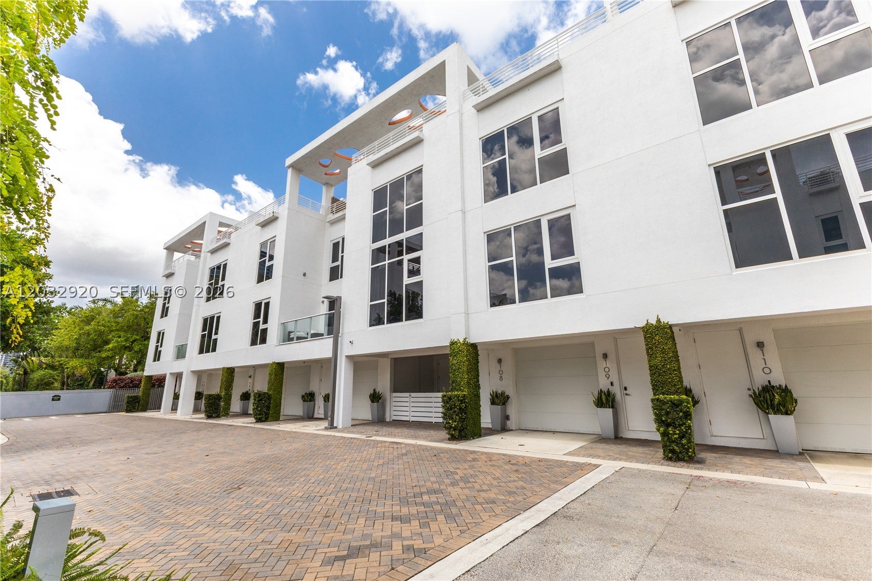 455 NE 39th St 109, Miami FL 33137