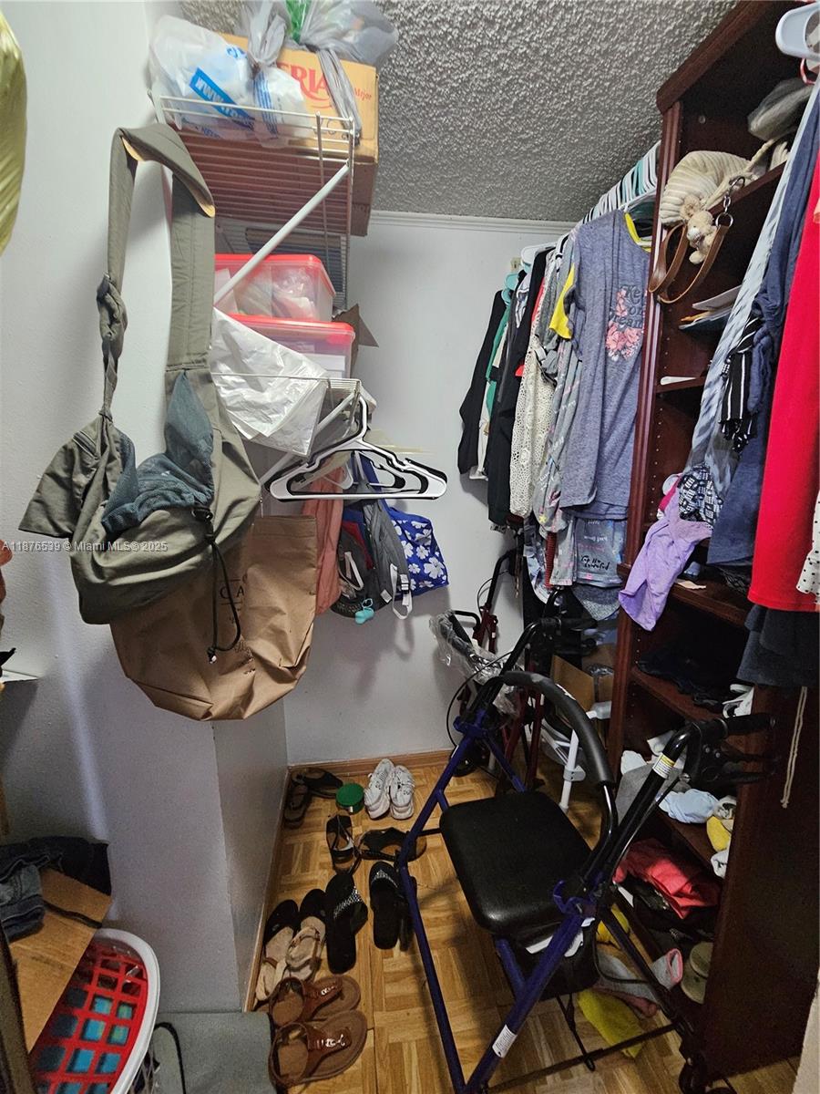 ALAMEDA TOWER 2 CONDO - Residential