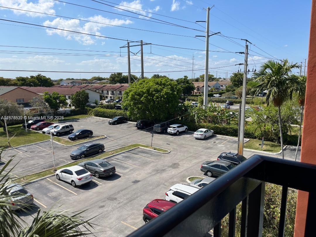 ALAMEDA TOWER 2 CONDO - Residential