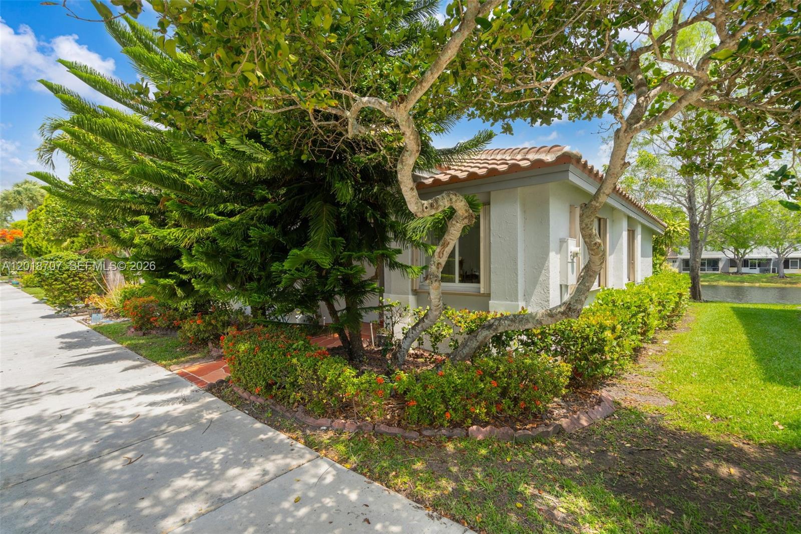 CHAPEL TRAIL II - Residential