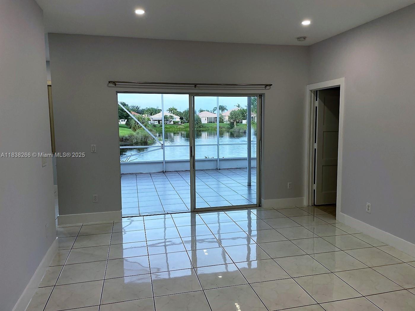 10824 Fillmore Dr