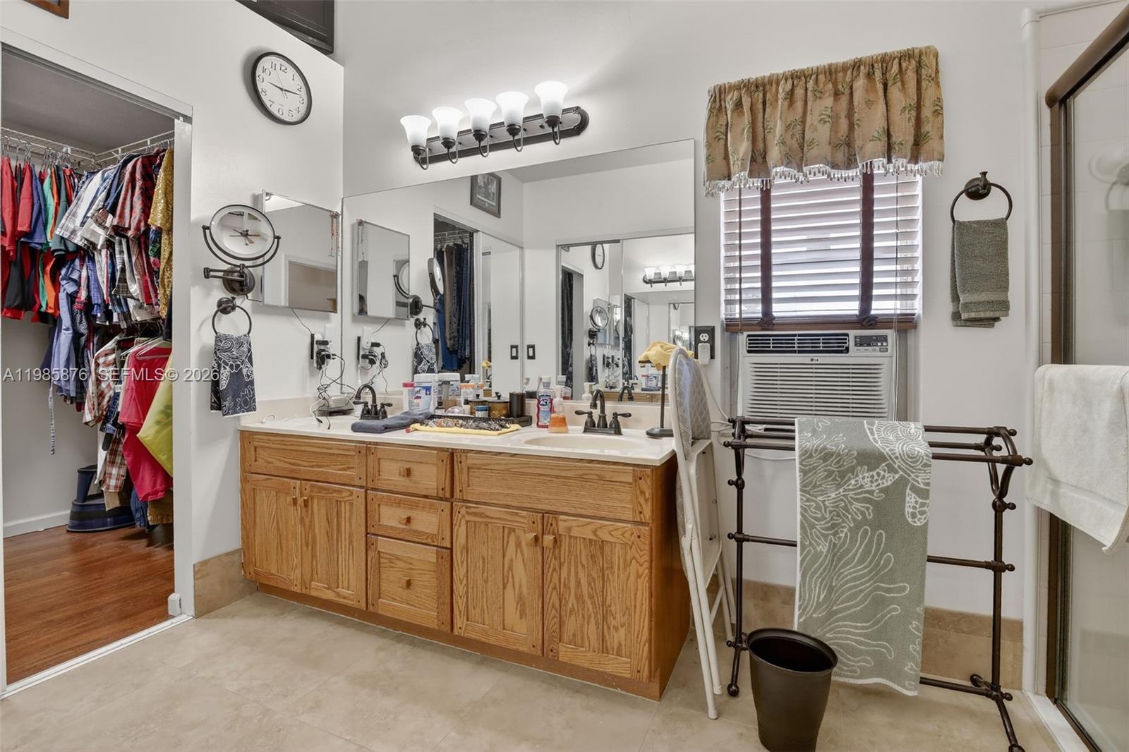 FLAMINGO ESTATES - Residential