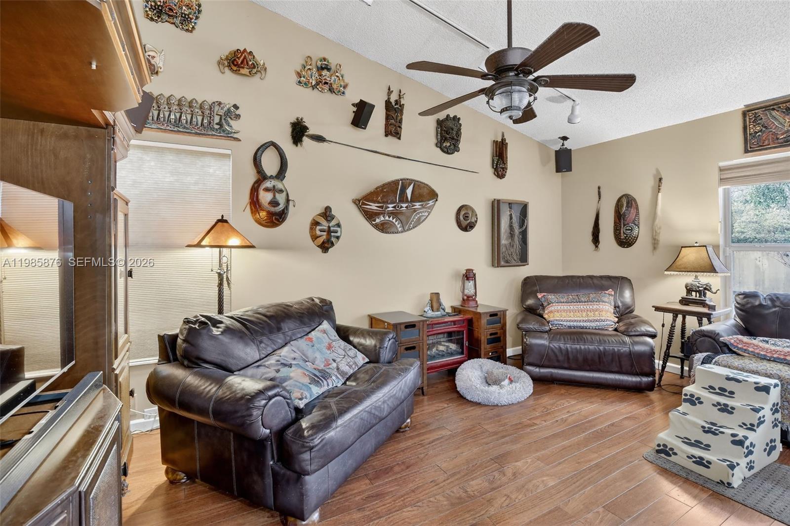 FLAMINGO ESTATES - Residential