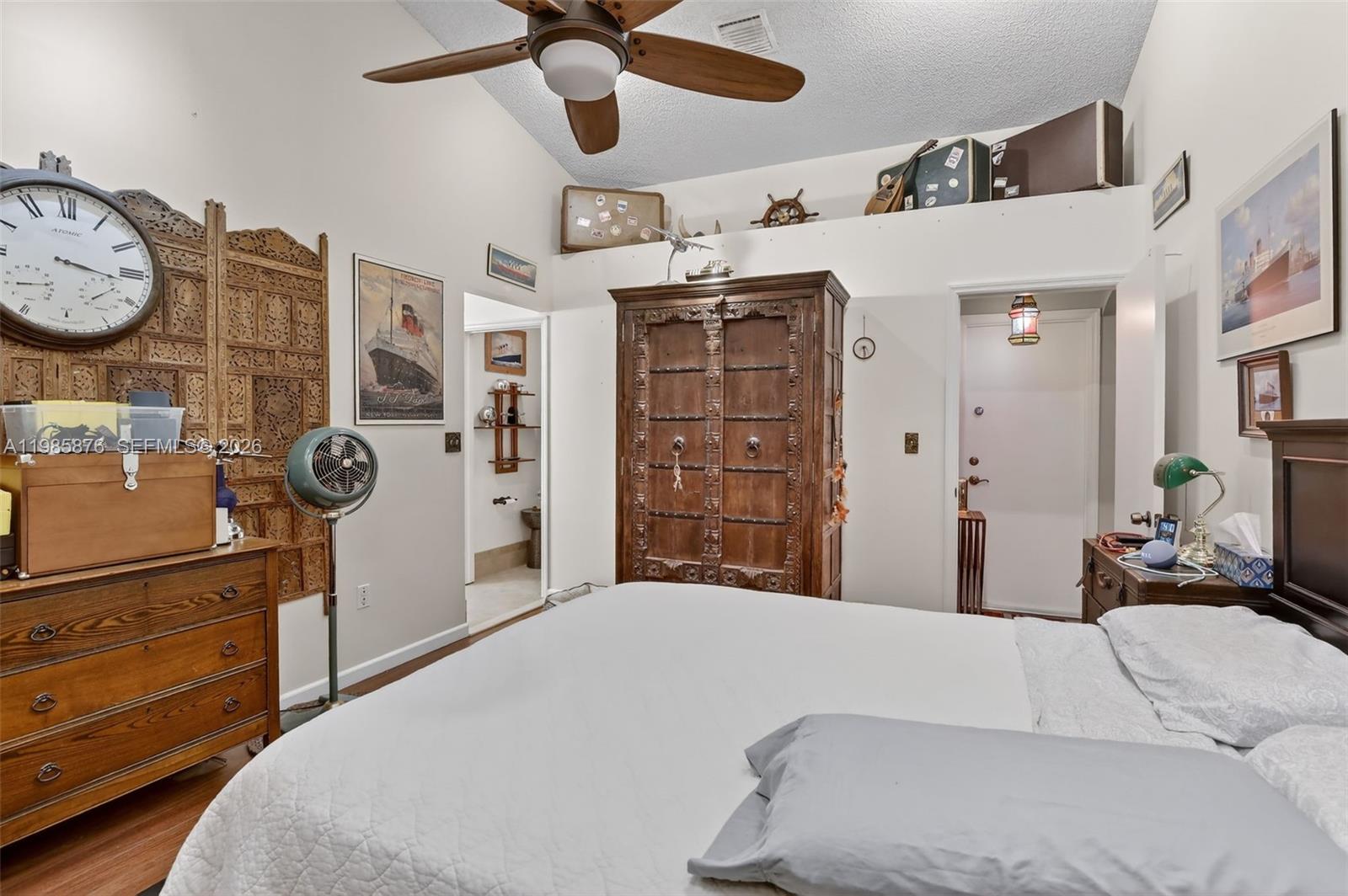 FLAMINGO ESTATES - Residential