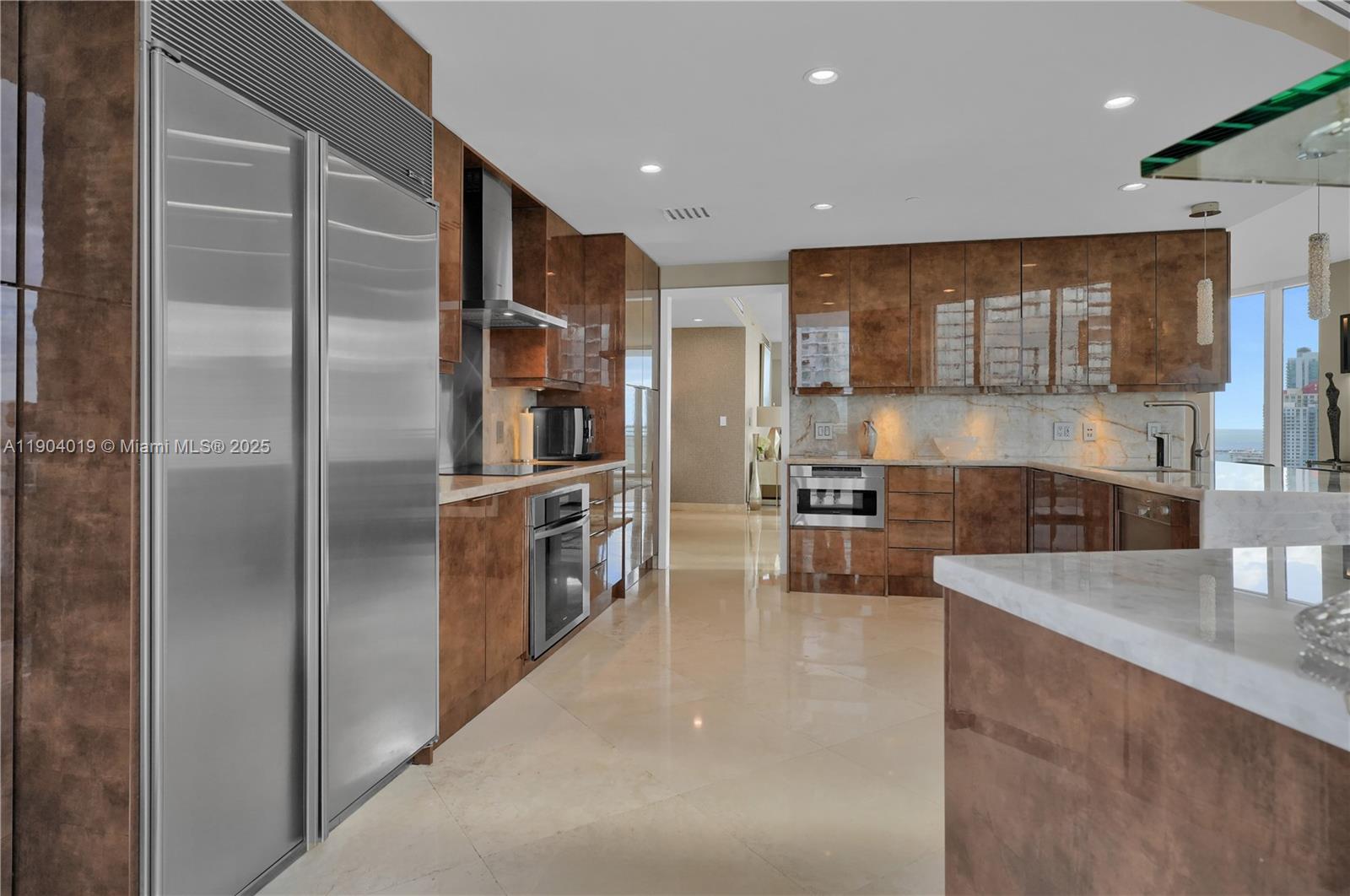 CARBONELL CONDO - Residential