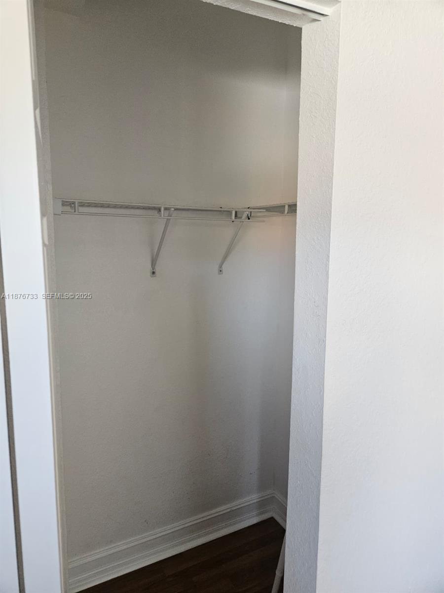 PARK PLACE AT MIDWAY COND - Residential Lease