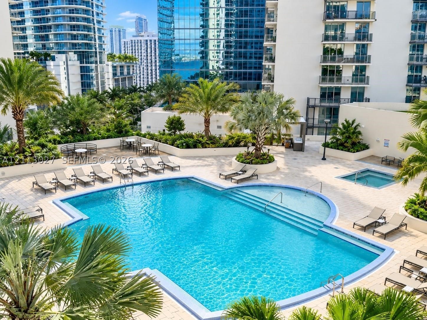 300 S Biscayne Blvd 2710