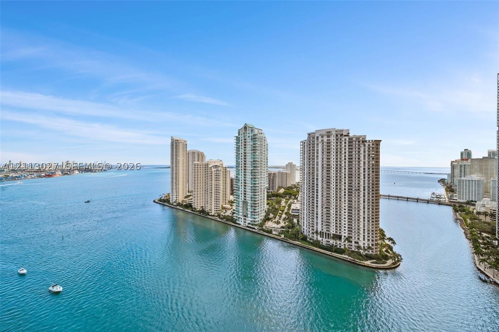 300 S Biscayne Blvd 2710