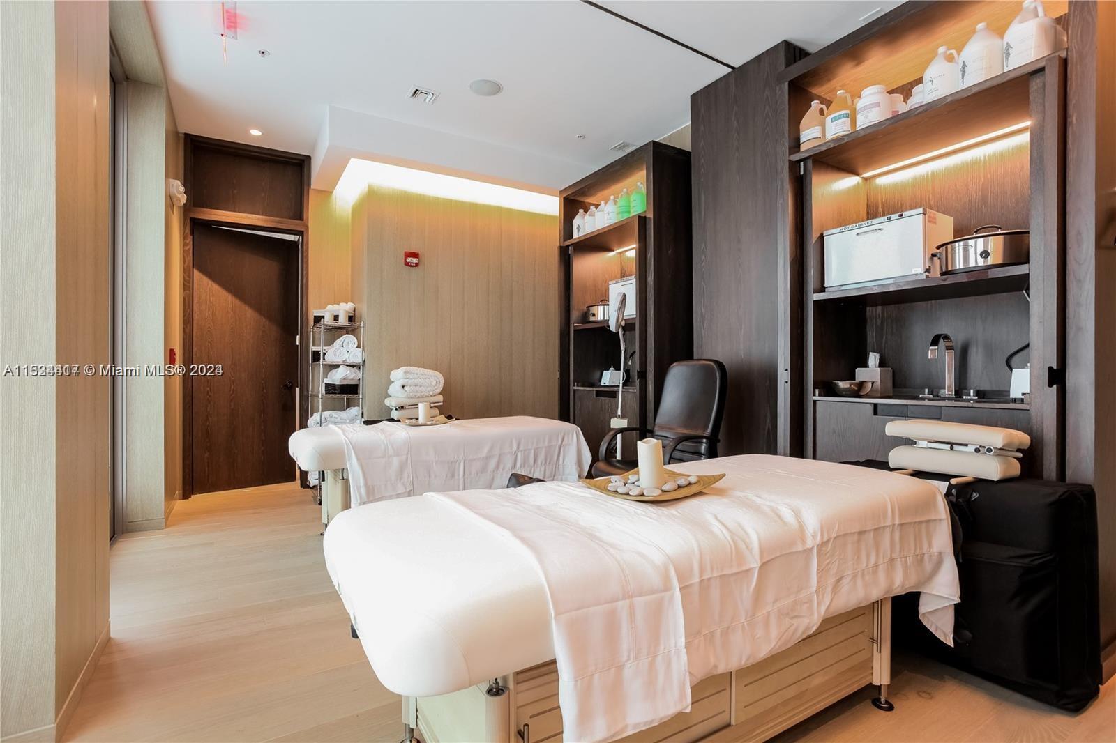 OCEANA KEY BISCAYNE CONDO - Residential