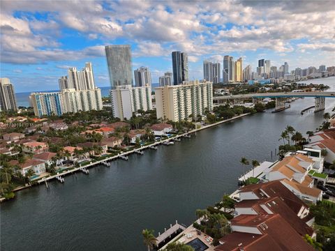 A home in Aventura