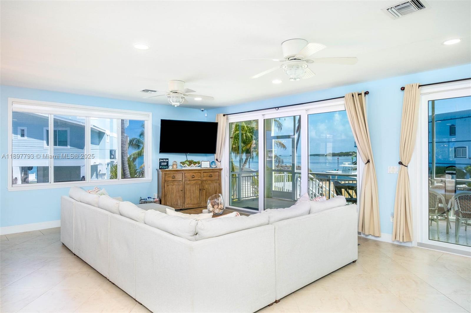 HAMMER POINT PARK - Residential