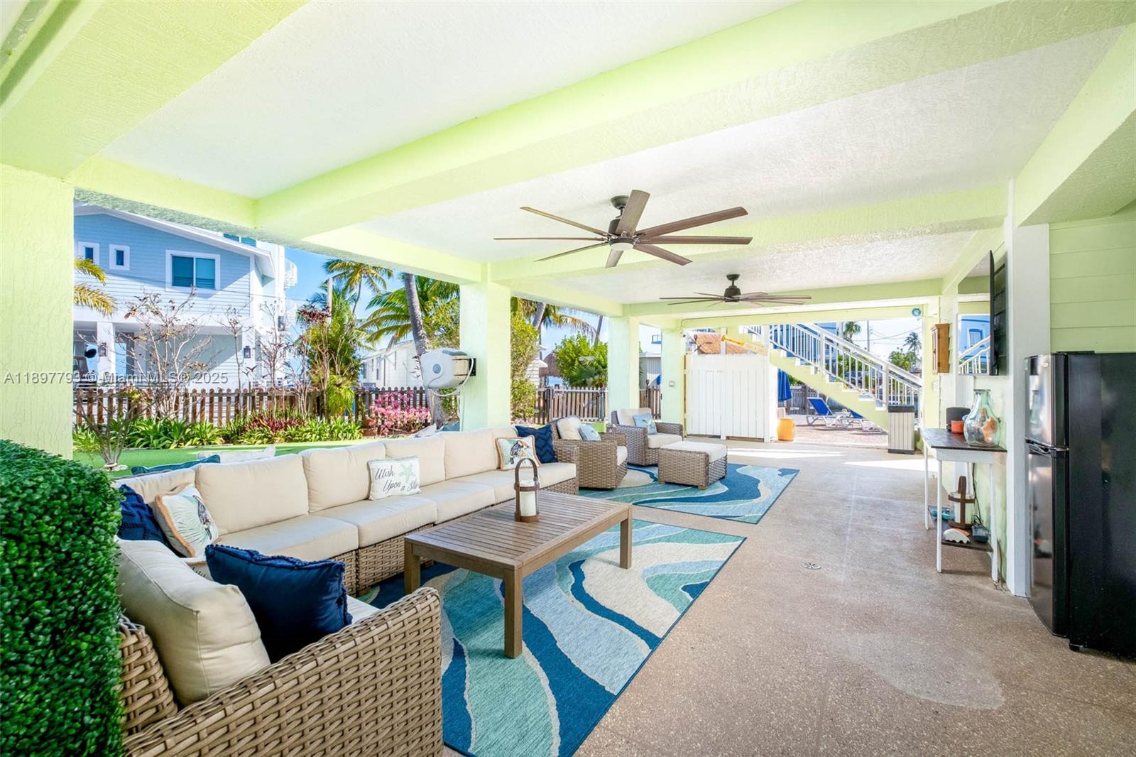 HAMMER POINT PARK - Residential