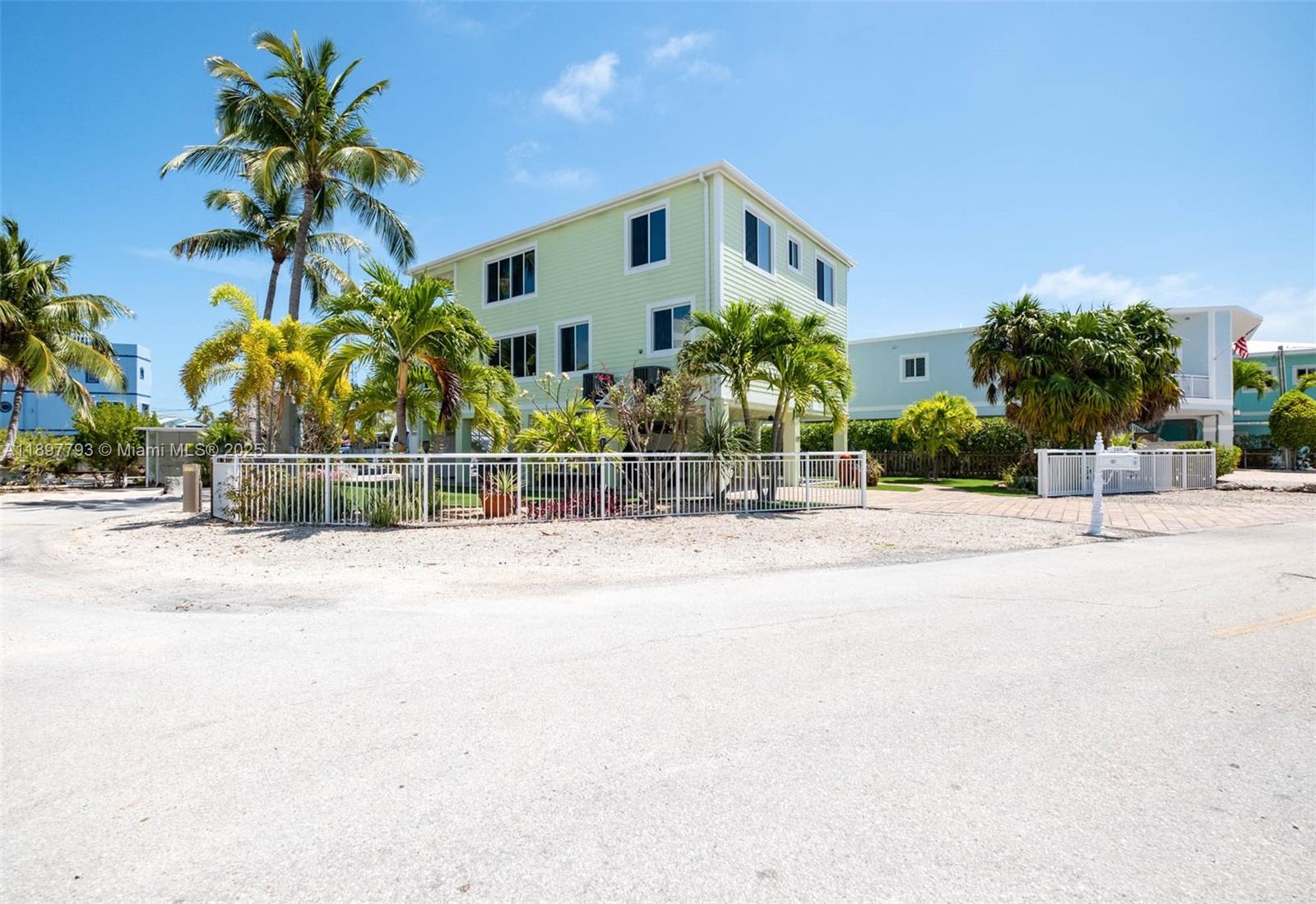 HAMMER POINT PARK - Residential