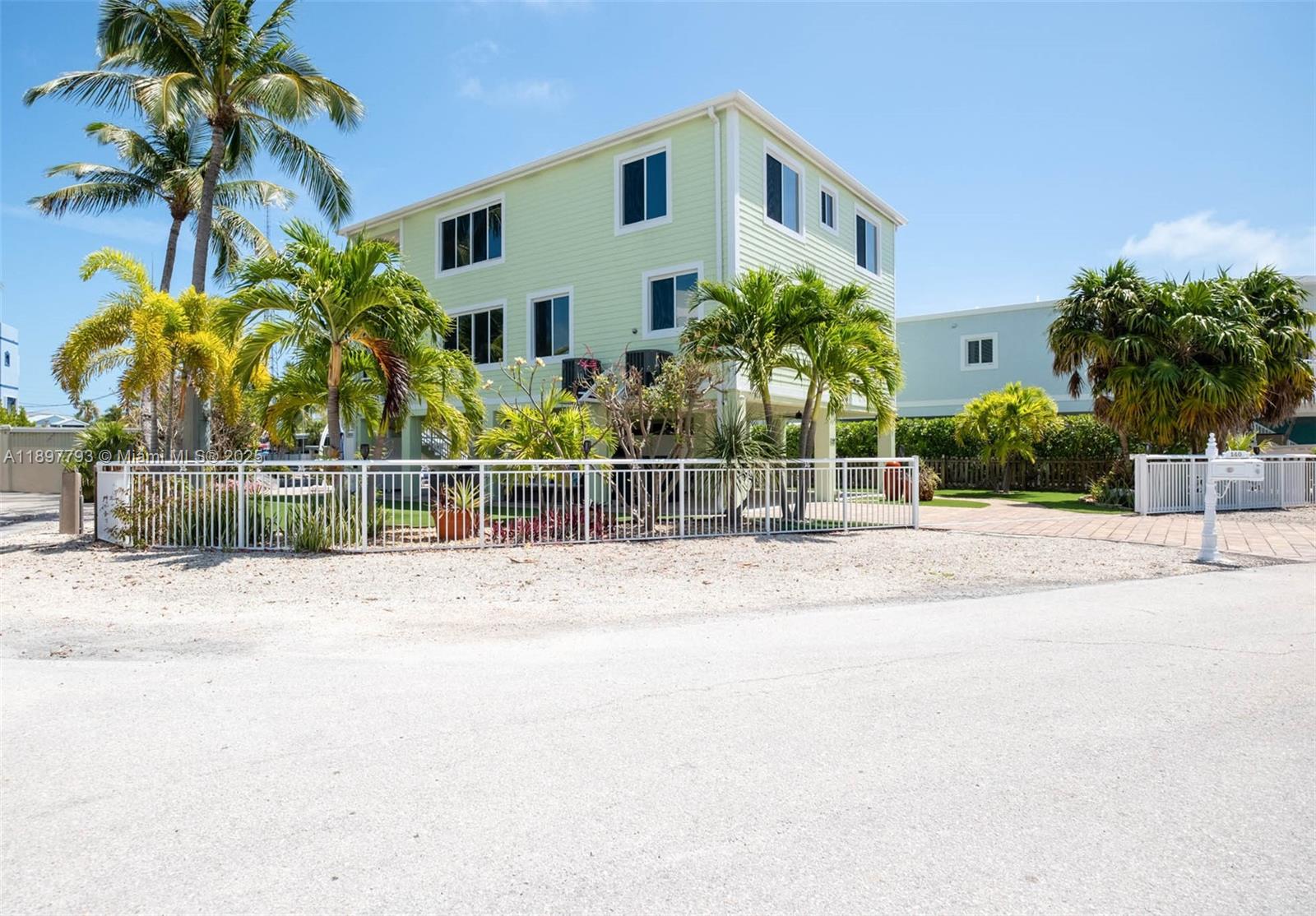 HAMMER POINT PARK - Residential