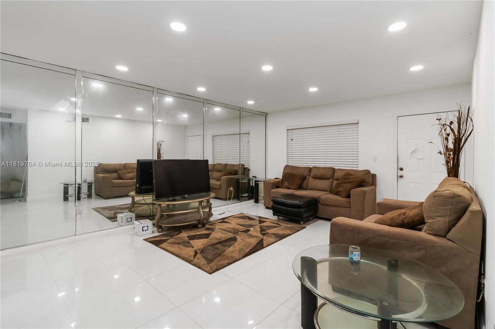CUTLER CREEK VILLAGE COND - Residential