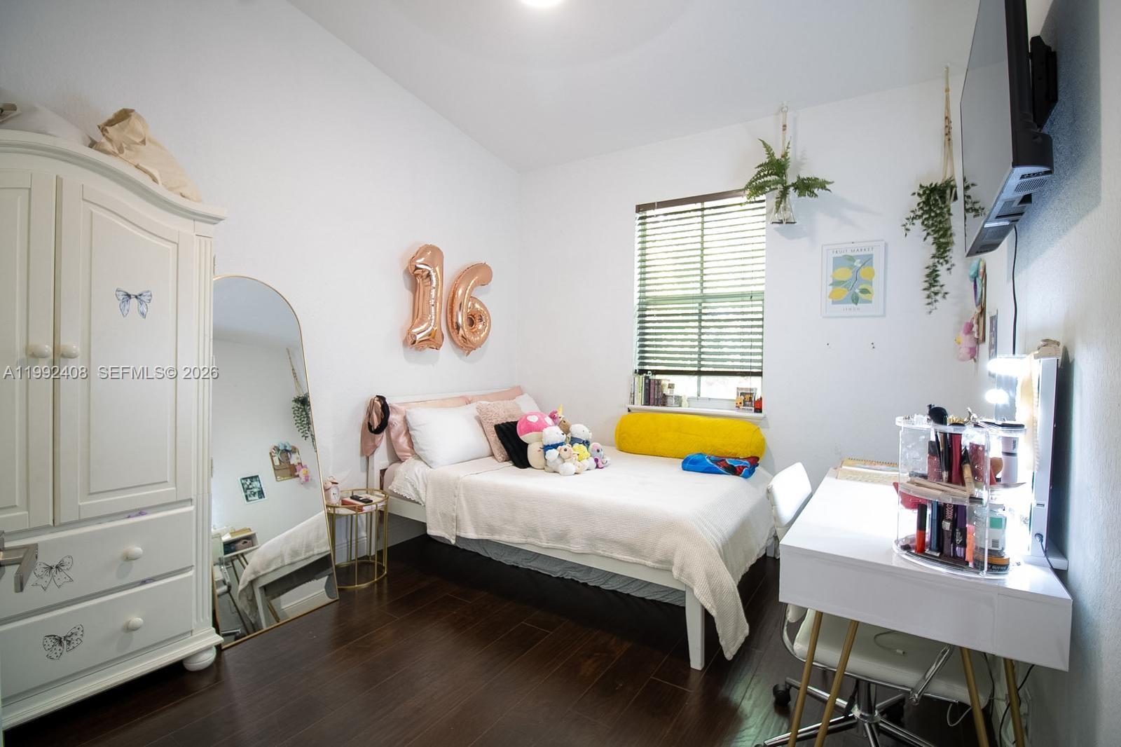 WALDMAN PLAT MIRABELLA - Residential