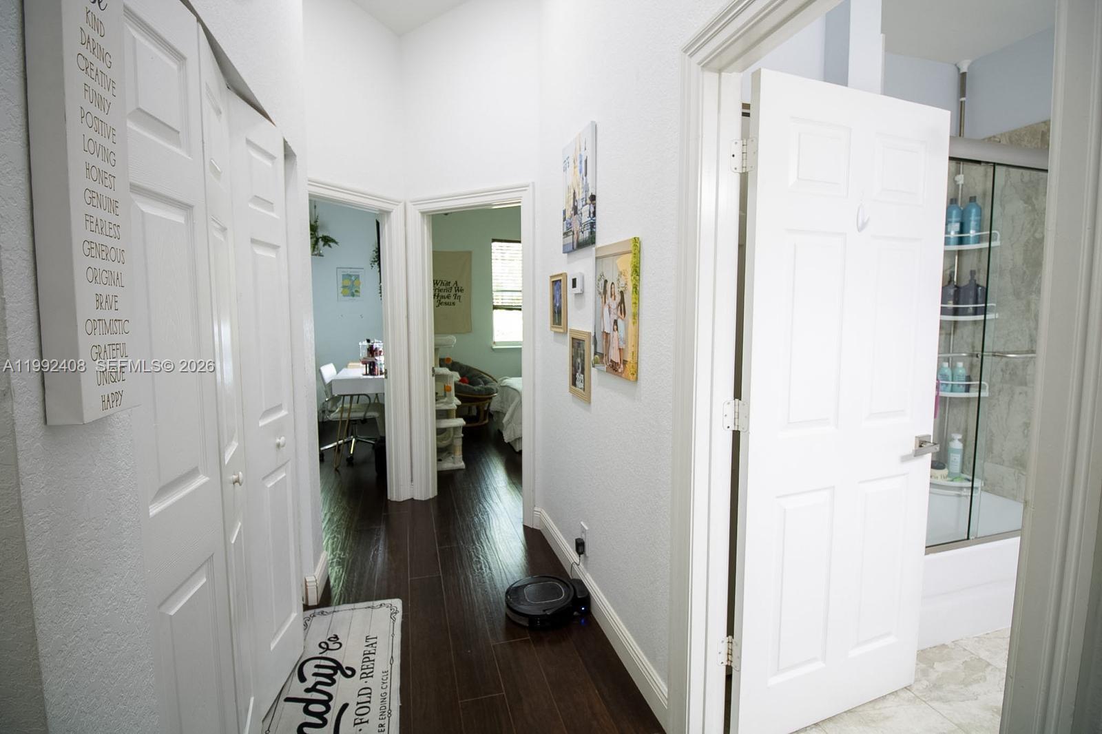 WALDMAN PLAT MIRABELLA - Residential