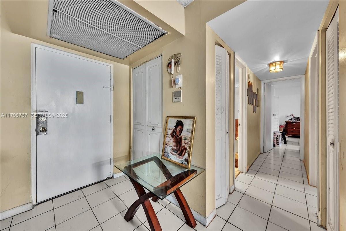 CYPRESS TREE CONDO BLDG 5 - Residential