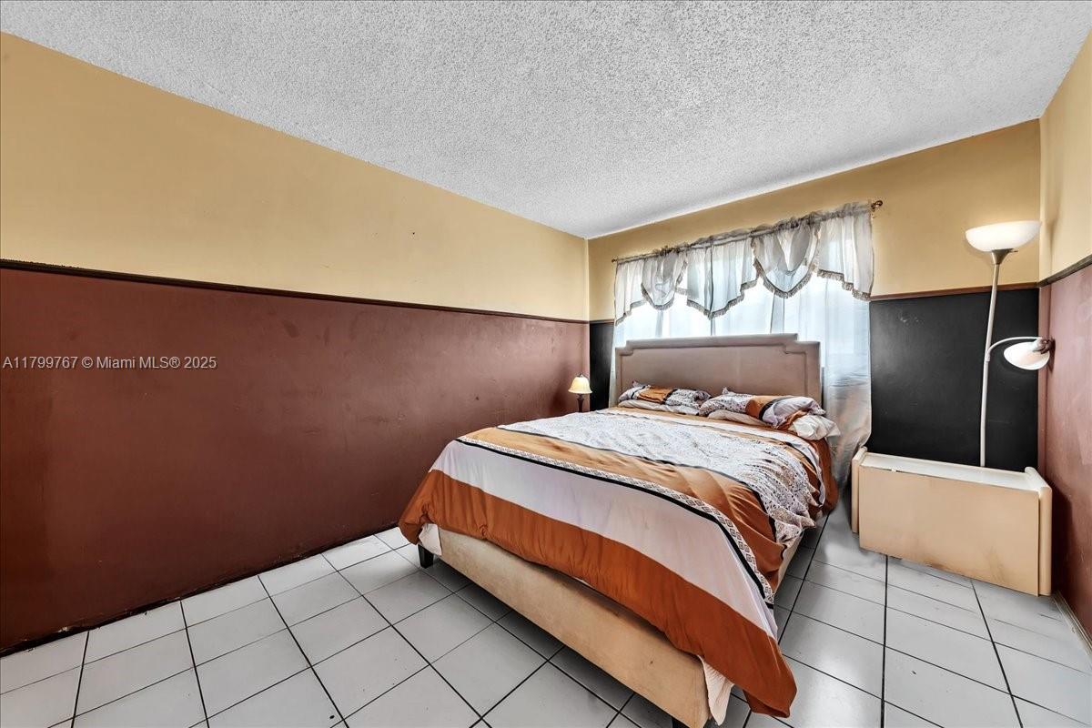 CYPRESS TREE CONDO BLDG 5 - Residential