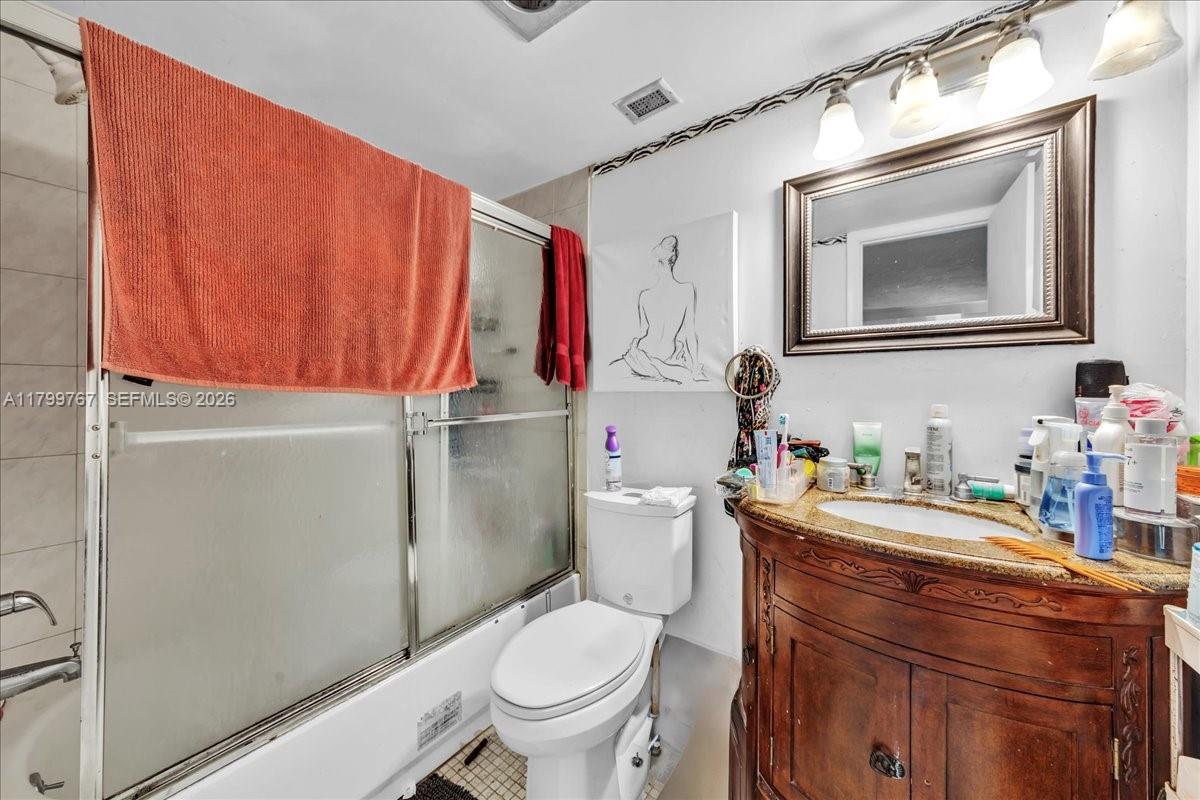 CYPRESS TREE CONDO BLDG 5 - Residential