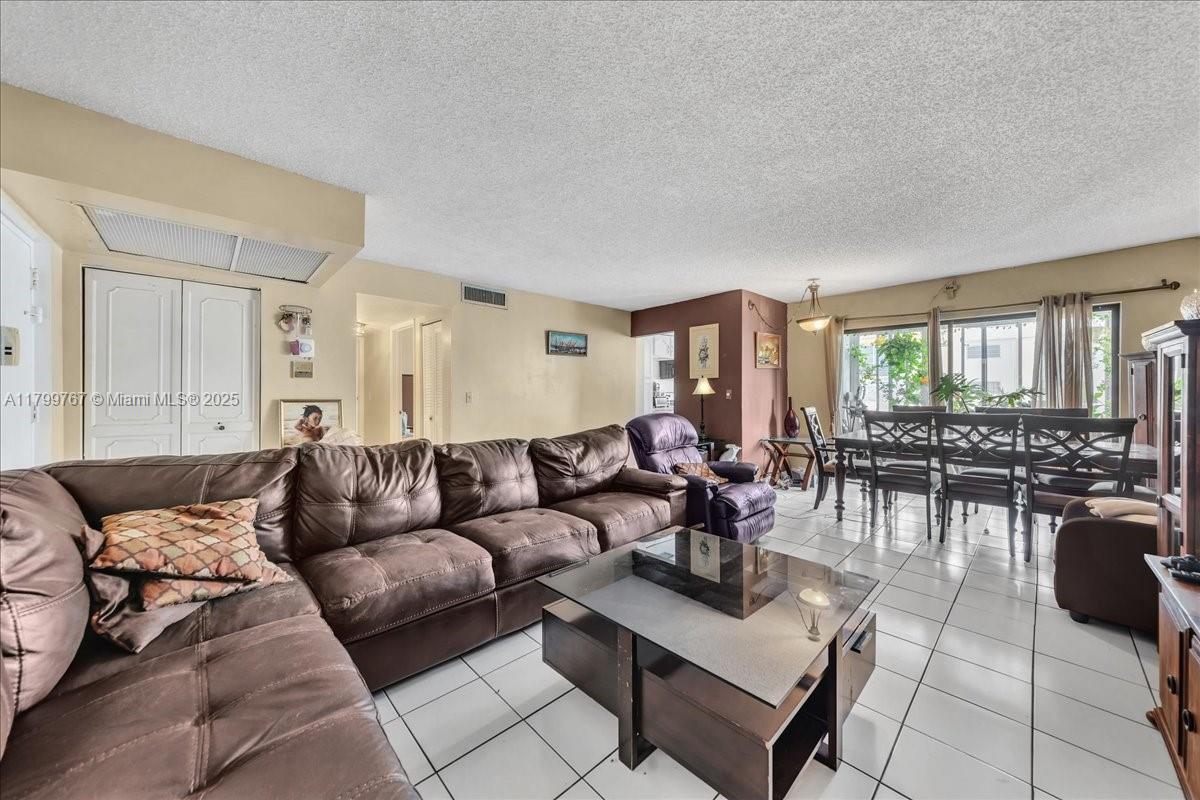 CYPRESS TREE CONDO BLDG 5 - Residential