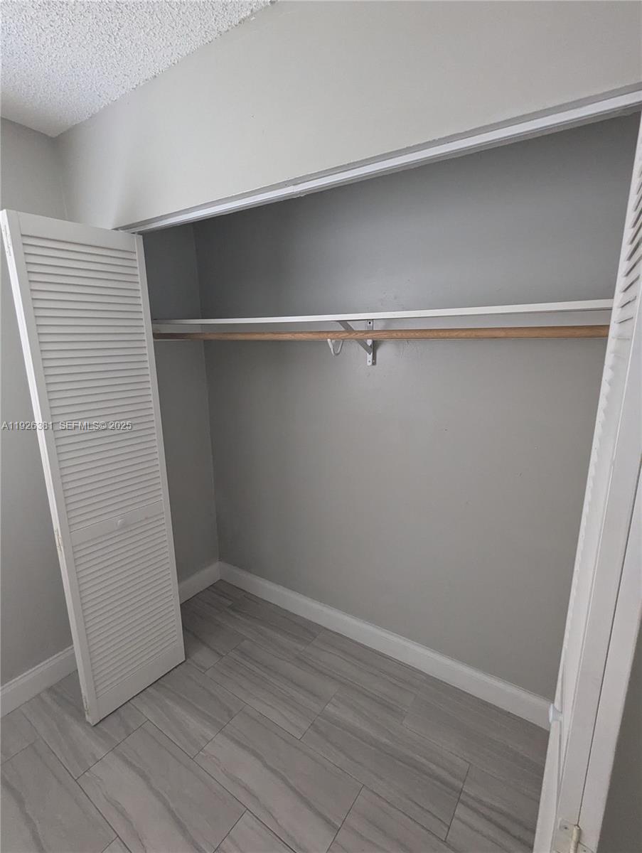 LAUDERDALE NORTH PARK SEC - Residential Lease