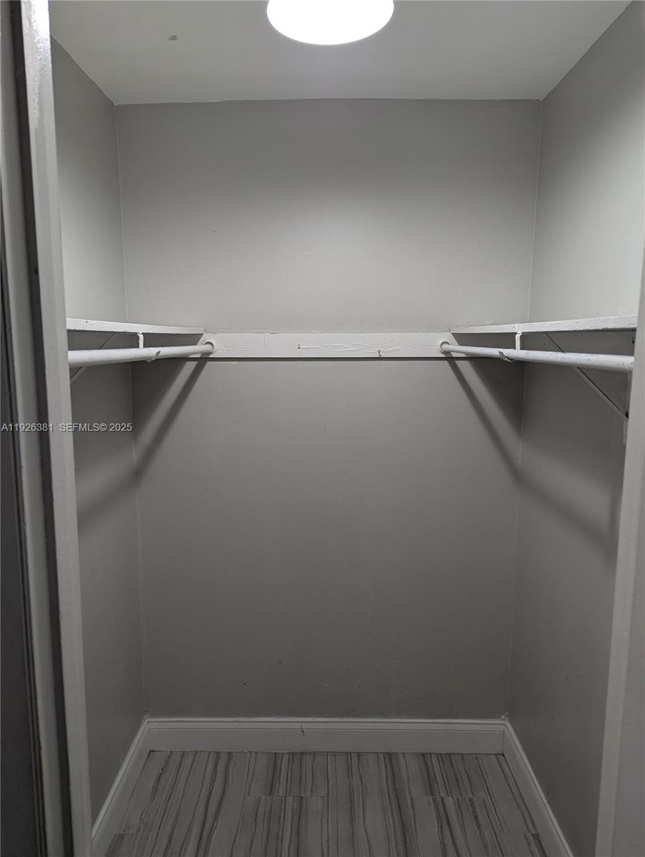 LAUDERDALE NORTH PARK SEC - Residential Lease