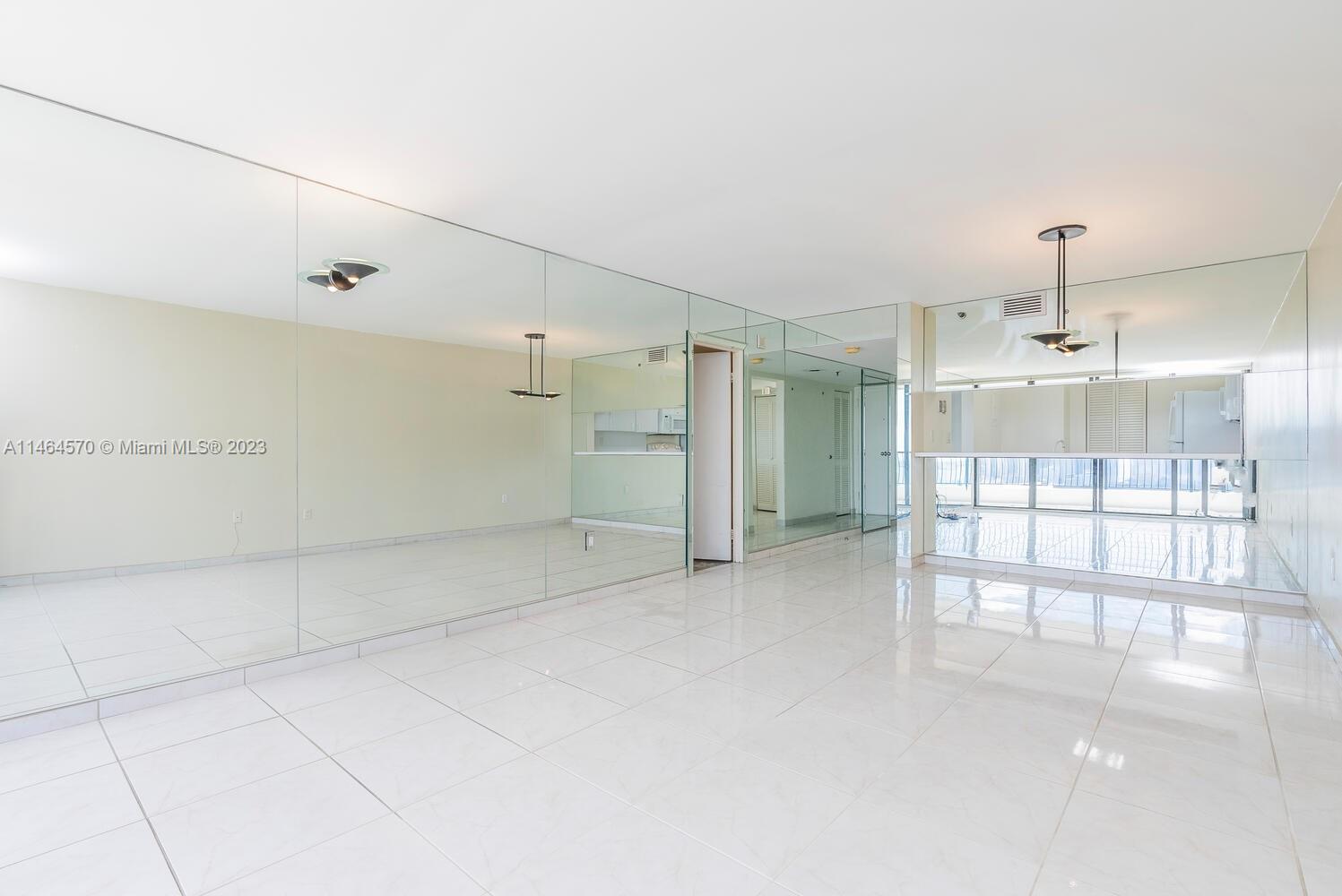 VENETIA CONDO - Residential