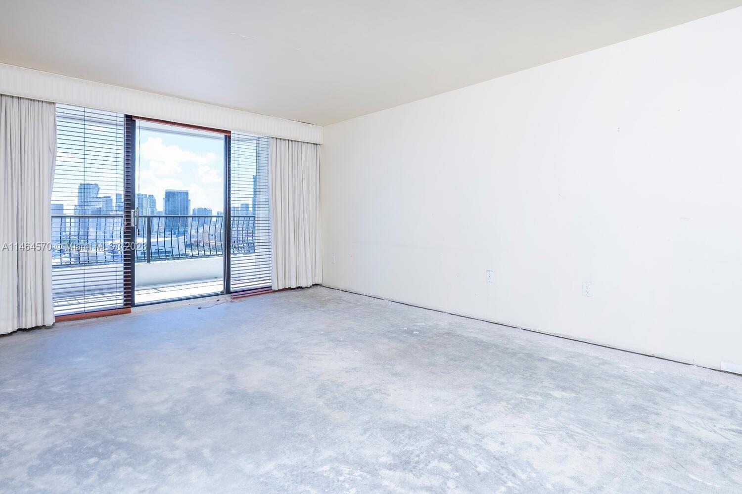 VENETIA CONDO - Residential