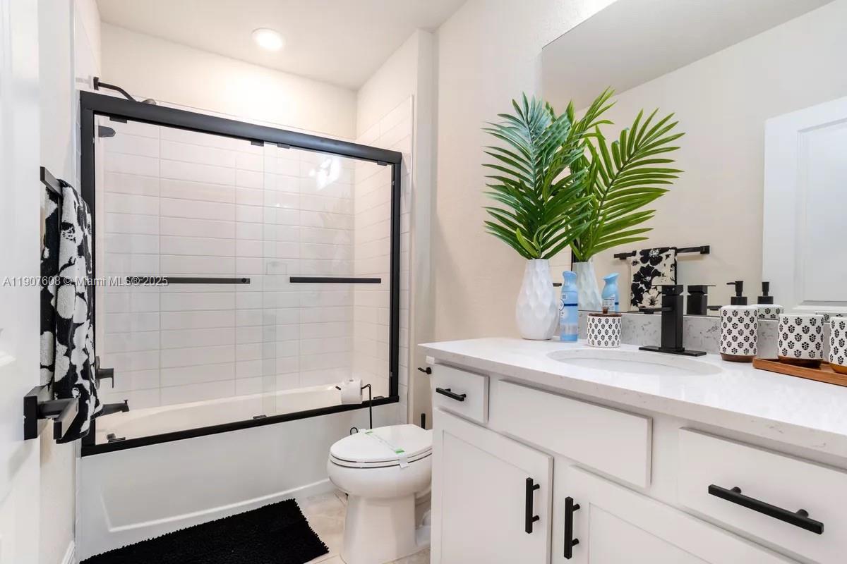 TRICITY PLAT - Residential Lease